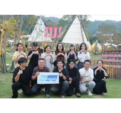 Stärkung des Teamgeistes: Raloyals Daluo Mountain Outing